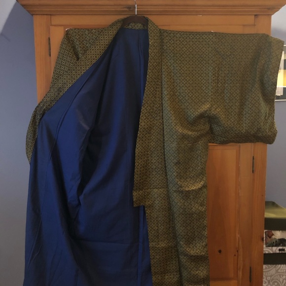 Vintage Kimono - Picture 2 of 3